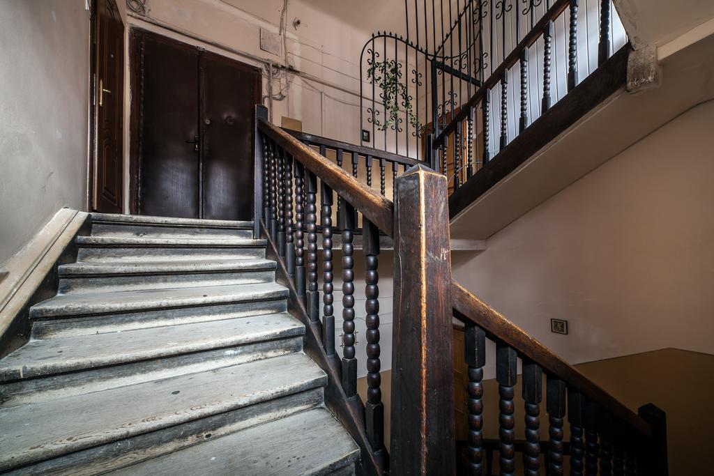 Modern 2Br Apartment In Central Lviv Exterior photo