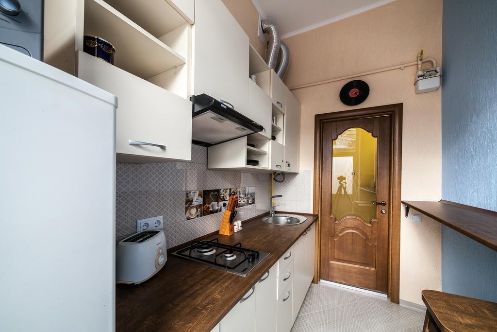 Modern 2Br Apartment In Central Lviv Exterior photo